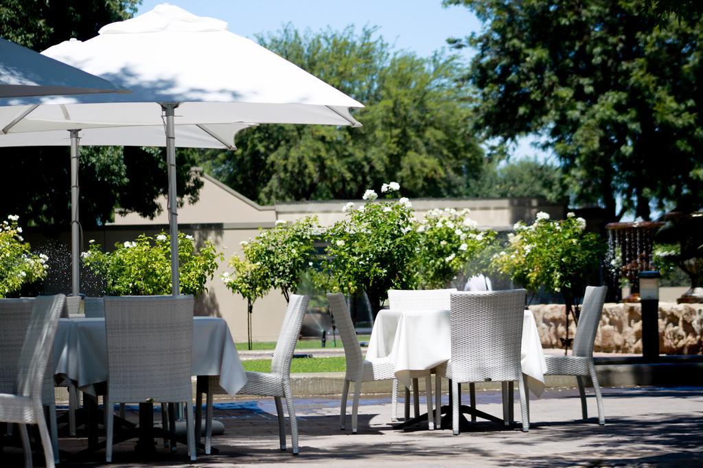 Willa Surval Boutique Olive Estate Oudtshoorn Zewnętrze zdjęcie